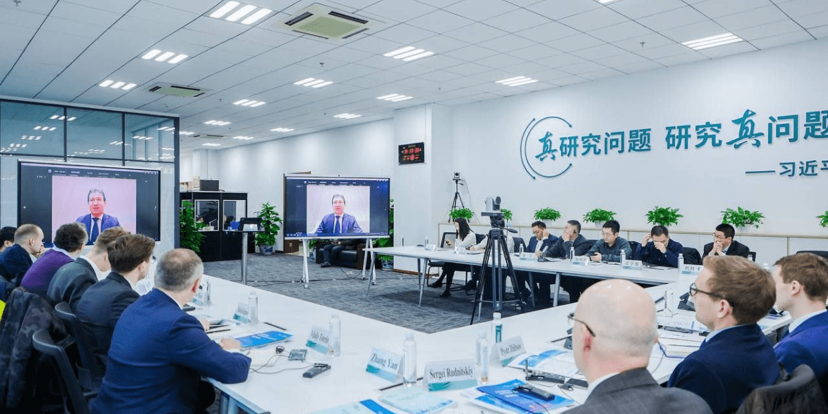 Россия и Китай провели первое совещание по сотрудничеству в сфере водородной энергетики