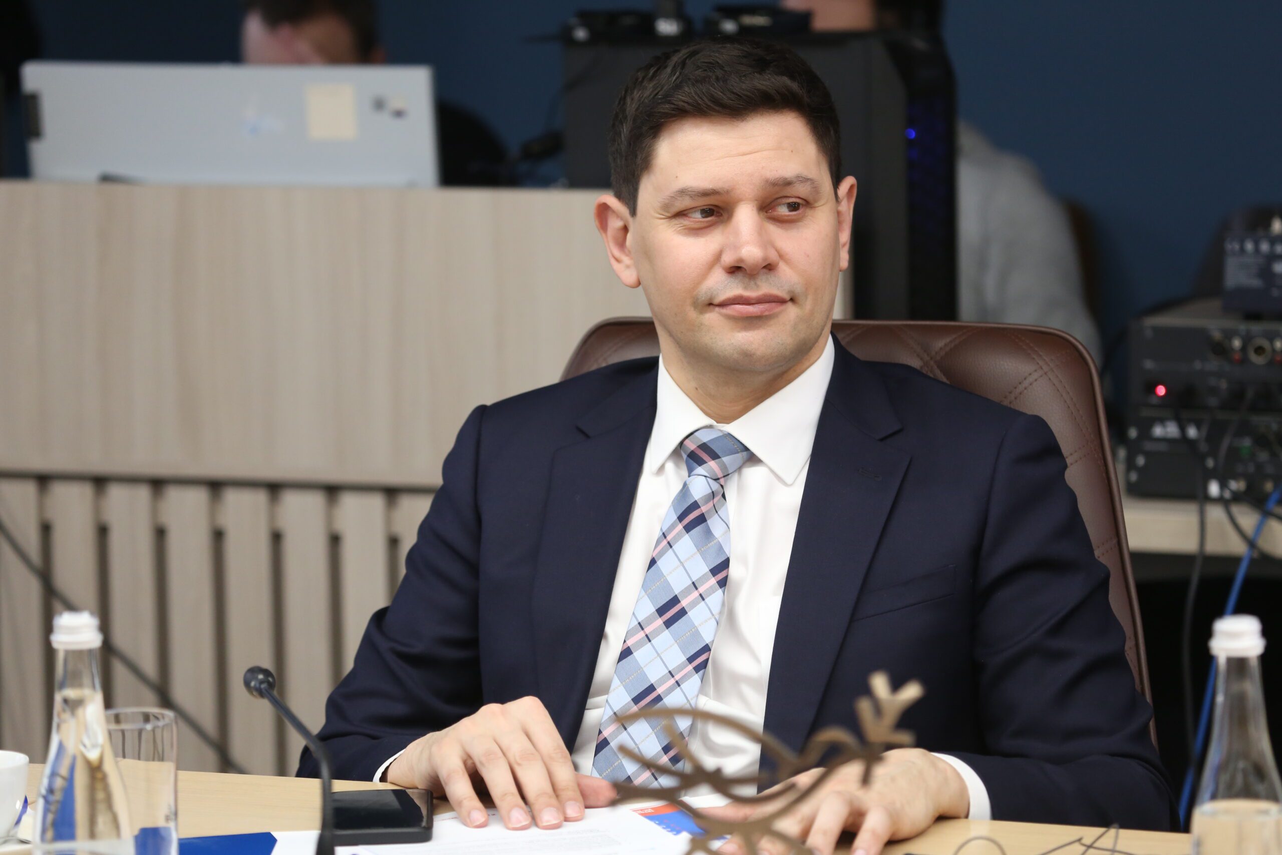 Вице-президент НКЦ Павел Кузнецов принял участие в заседании дискуссионного клуба Ecumene